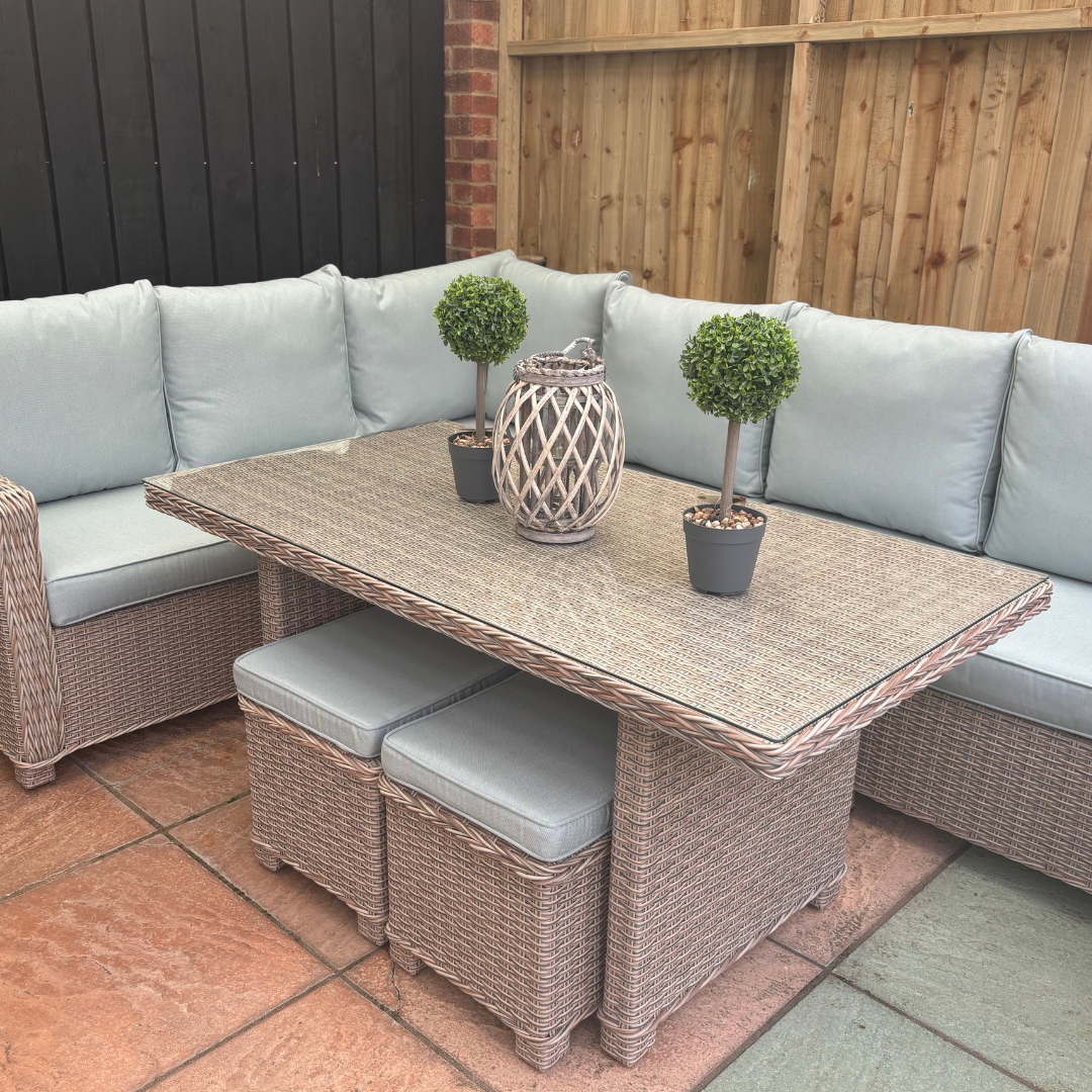Daro Rattan garden furniture in the outdoor area of the garden centre